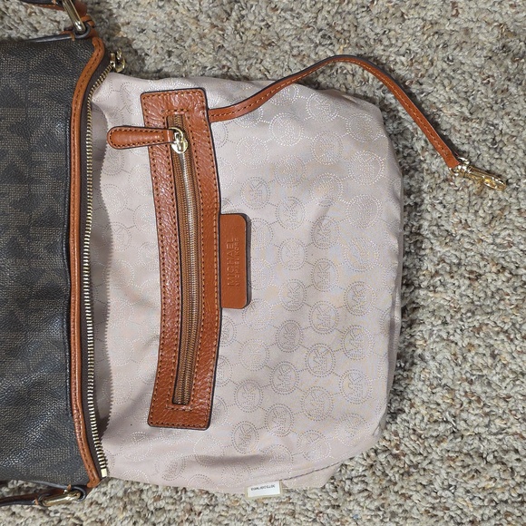 💥💥💥Michael Kors Brown MK Logo Chestnut Leather Accent Shoulder Bag Crossbody - Picture 11 of 16